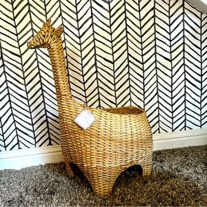 Pottery Barn Kids Giraffe Wicker Basket